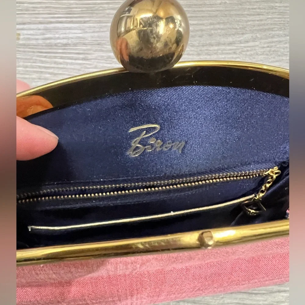 Chic Pink Clutch with Gold Frame and Textured Finish - Picture 7 of 8